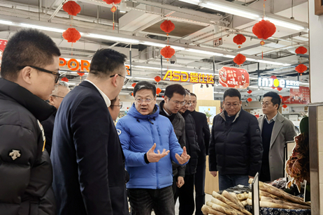 集团蓝屹副总经理到华润万家杭州门店调研