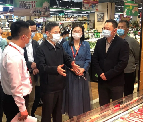 江苏省副省长惠建林调研苏果防疫、促消费、食品安全等工作
