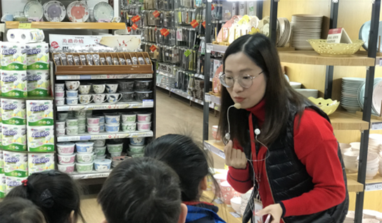 “小细节 大文明”华润万家江苏党委举办校企共建活动